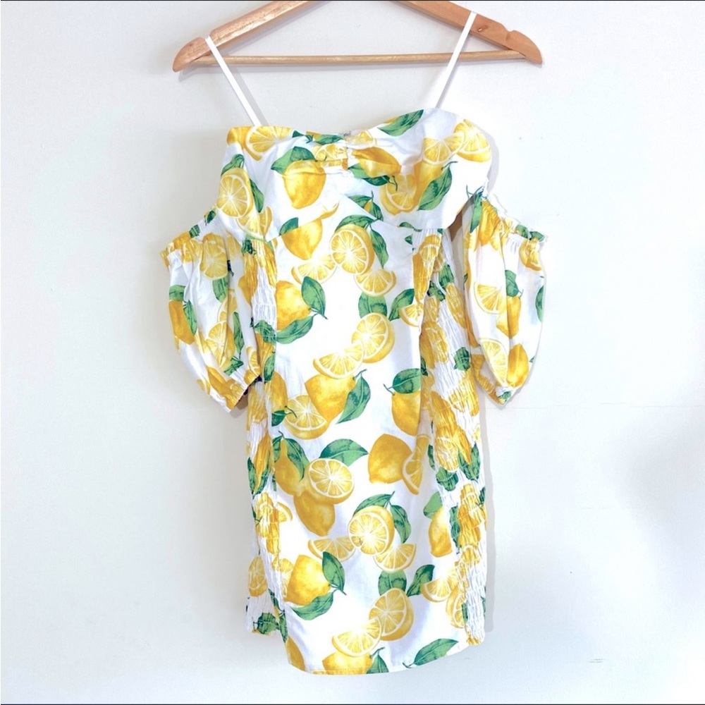 Like new condition BCBG lemon dress